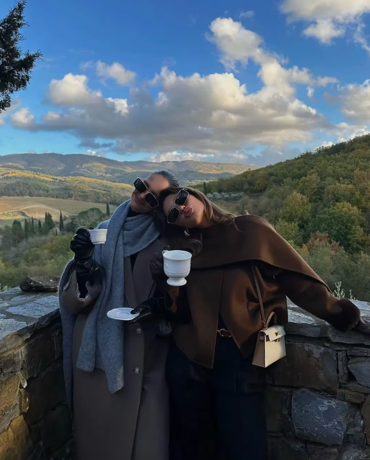 Maya | Coat with Scarf