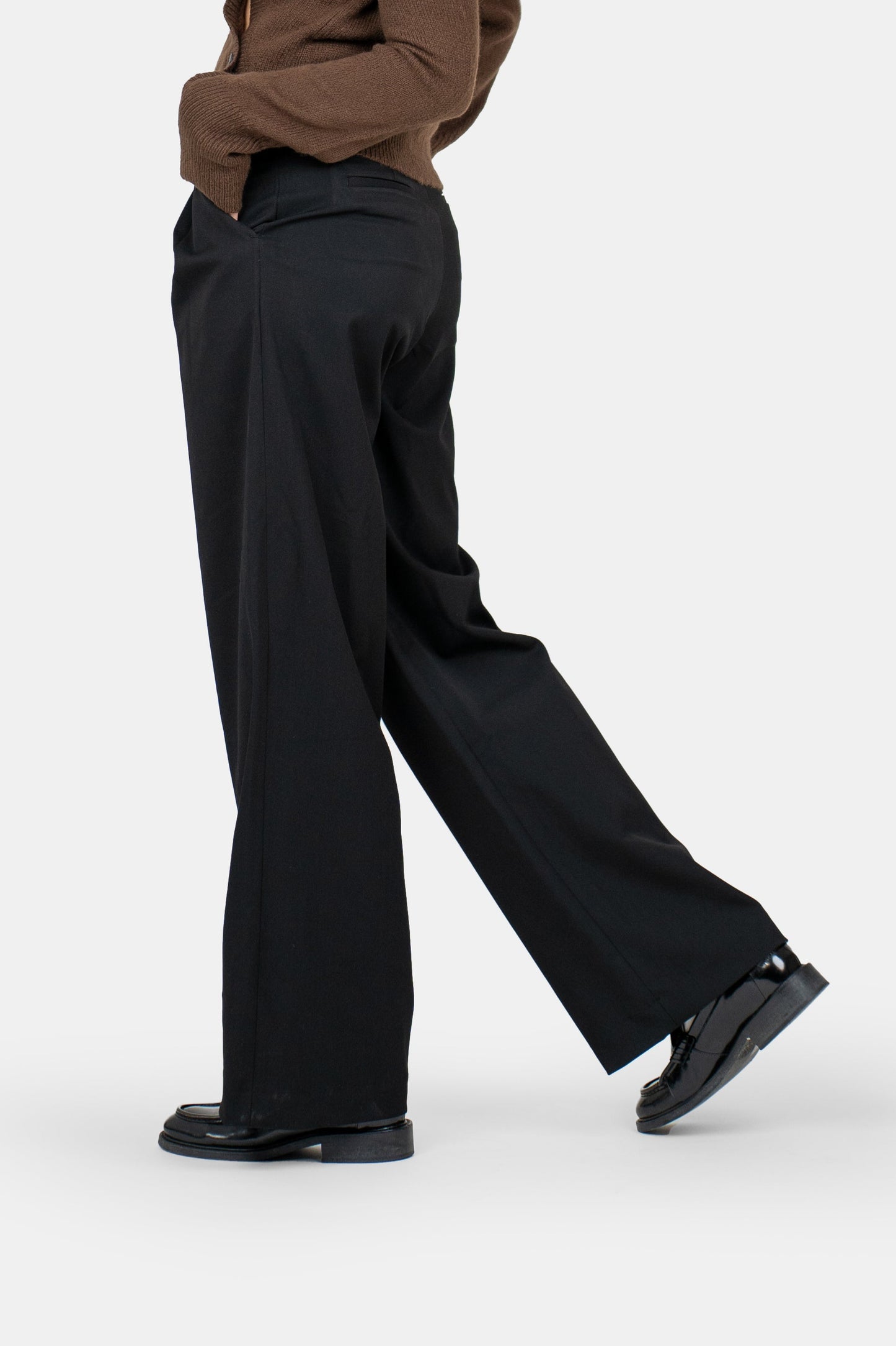 Stella | Black Loose-Fit Pantalon