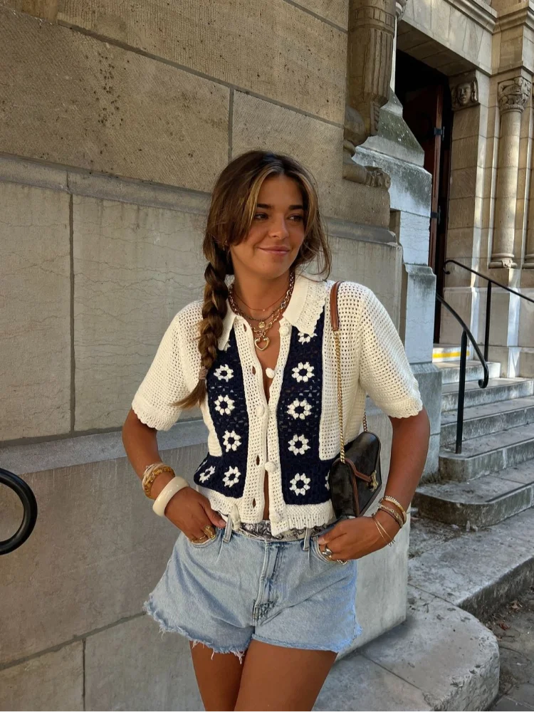 Mona | Crochet Blouse